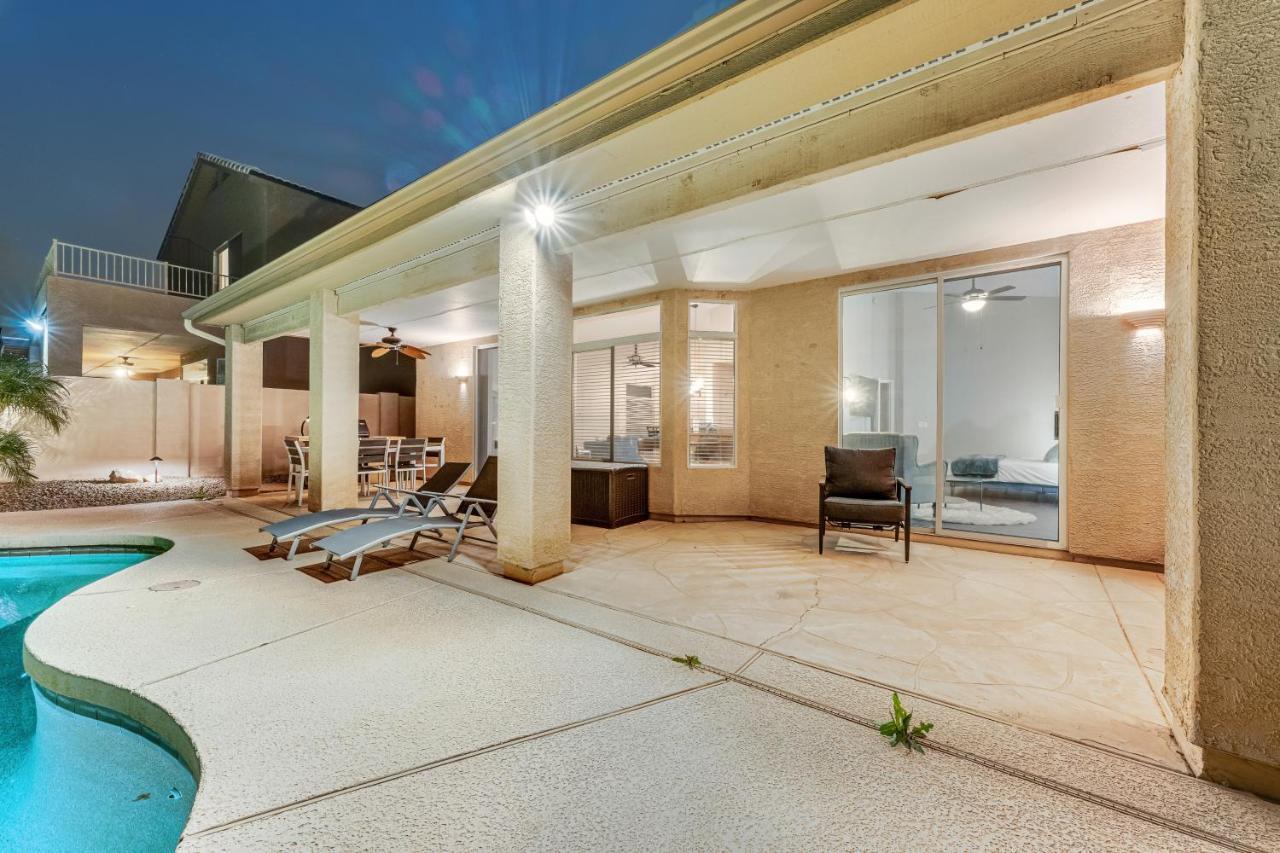 Pura Vida Villa Goodyear Exteriör bild